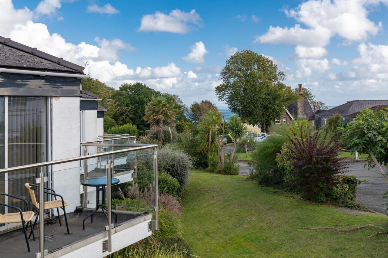 25 Coedrath Park - Sea Views From Balcony, Short Walk To Beach, Parking Saundersfoot Buitenkant foto
